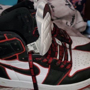 Nike Air Jordan 1 Retro High OG Bloodline - Mens Sneaker - sz 8
